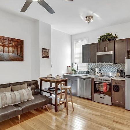 شقة فيلادلفيا  في Modern Contemporary-Style 2Bd Apt By Act المظهر الخارجي الصورة